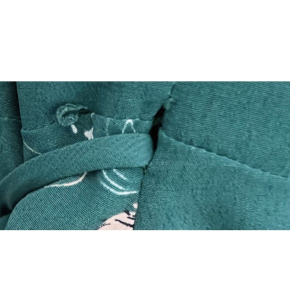 ModCloth Floral Wrap - Picture 3 of 6